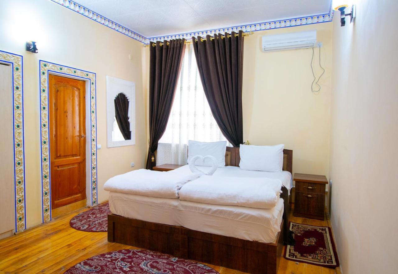 Bukhara Zaringiz Hotel Bagian luar foto